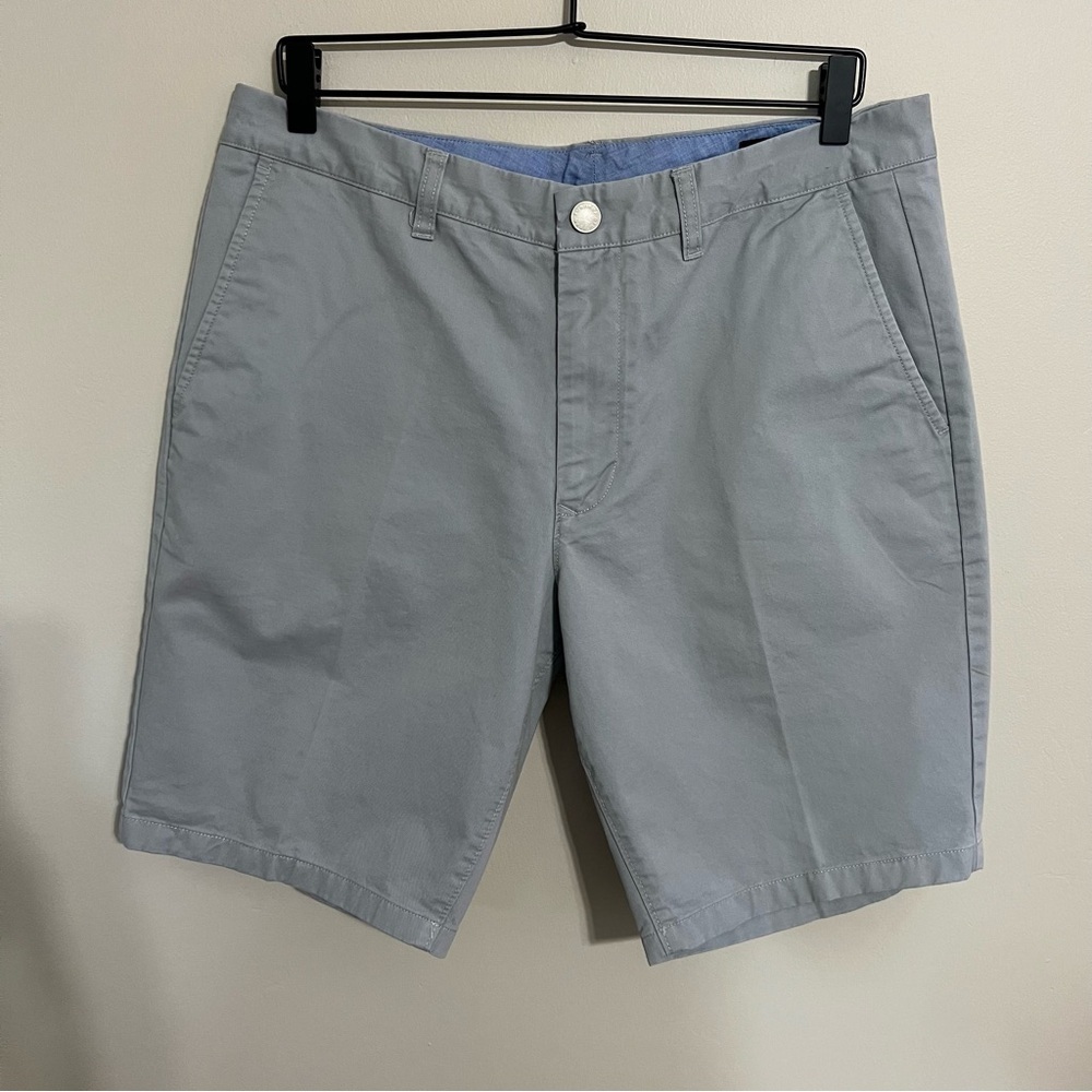 Bonobos Men’s Gray Slim 9 Inch Chino Shorts size 34